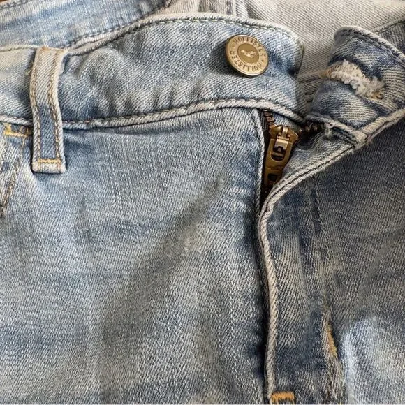 HOLLISTER Light Wash Straight Jeans Size W30 L33 - Picture 13 of 14